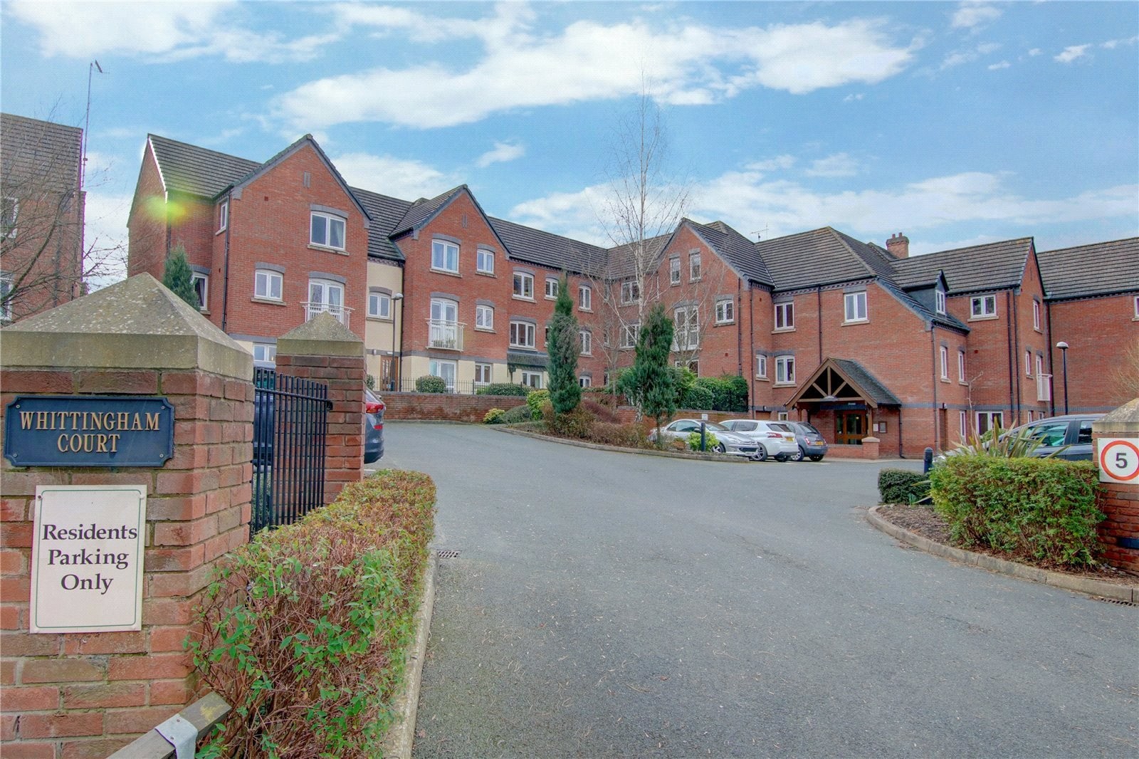 Tower Hill, Droitwich, Worcestershire image 11