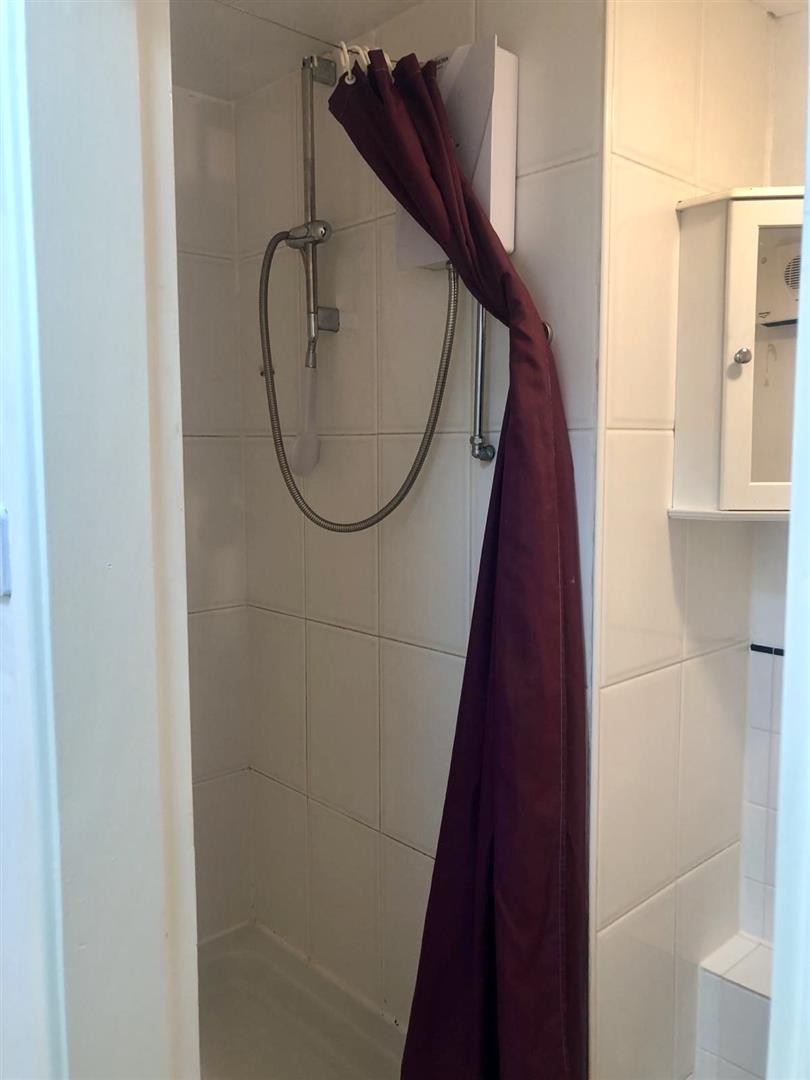 Ebourne Close, Kenilworth image 8