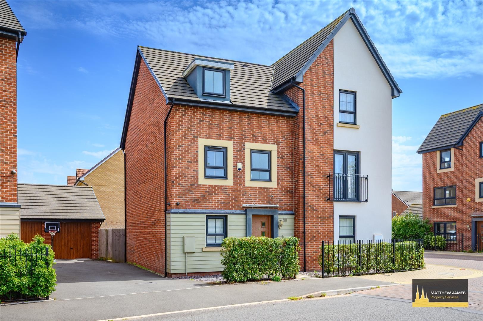 Turnstone View, Canley, Coventry - * NO UPWARD CHAIN * image 1