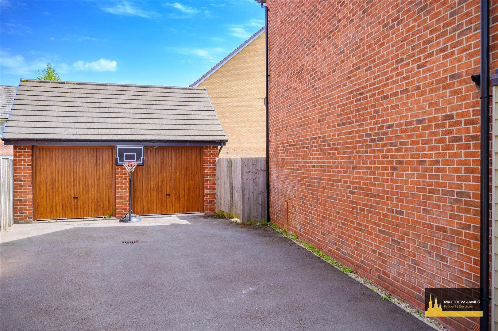 Turnstone View, Canley, Coventry - * NO UPWARD CHAIN * image 26