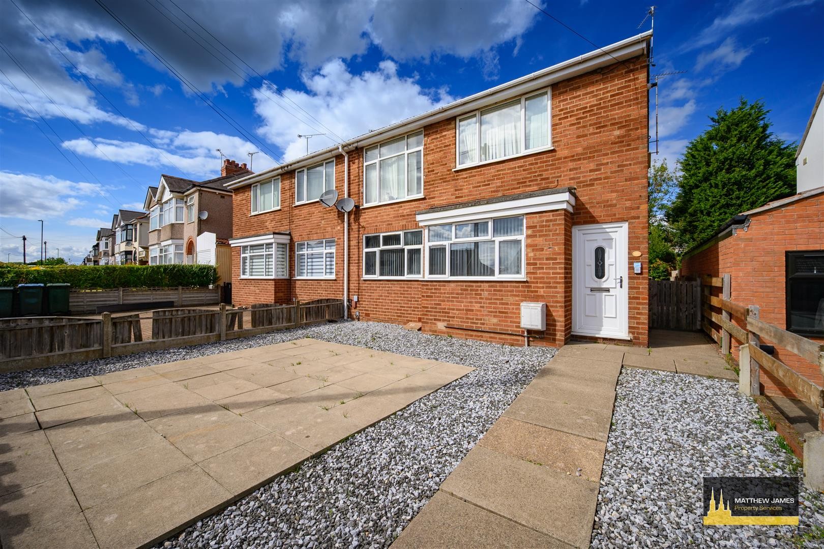 Nunts Lane, Holbrooks, Coventry *Vacant & No Chain* image 1