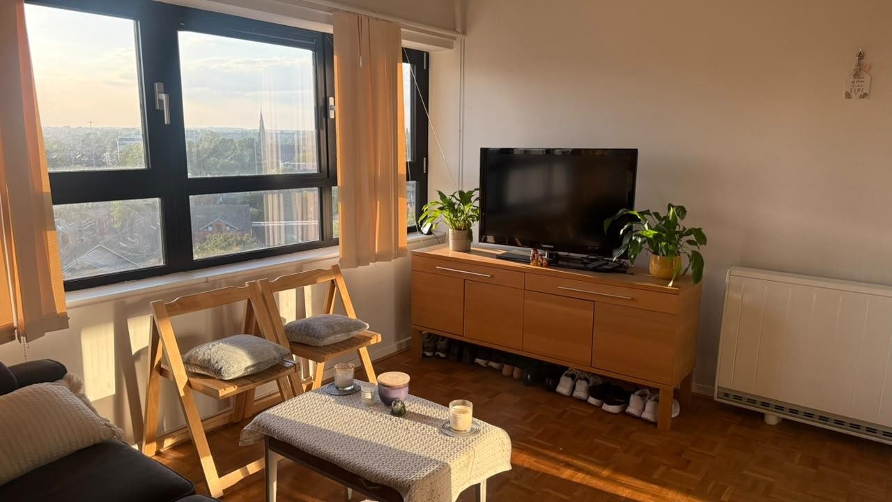 The Precinct, Coventry City Centre ** CASH BUYERS ONLY ** image 2
