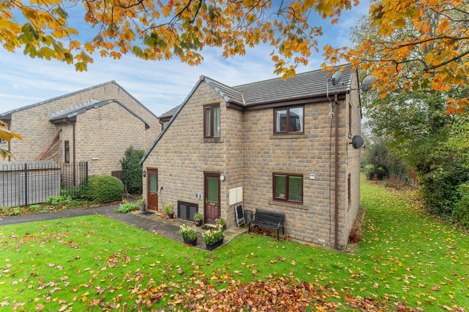 Tealbeck Court, Tealbeck Approach, Otley image 19