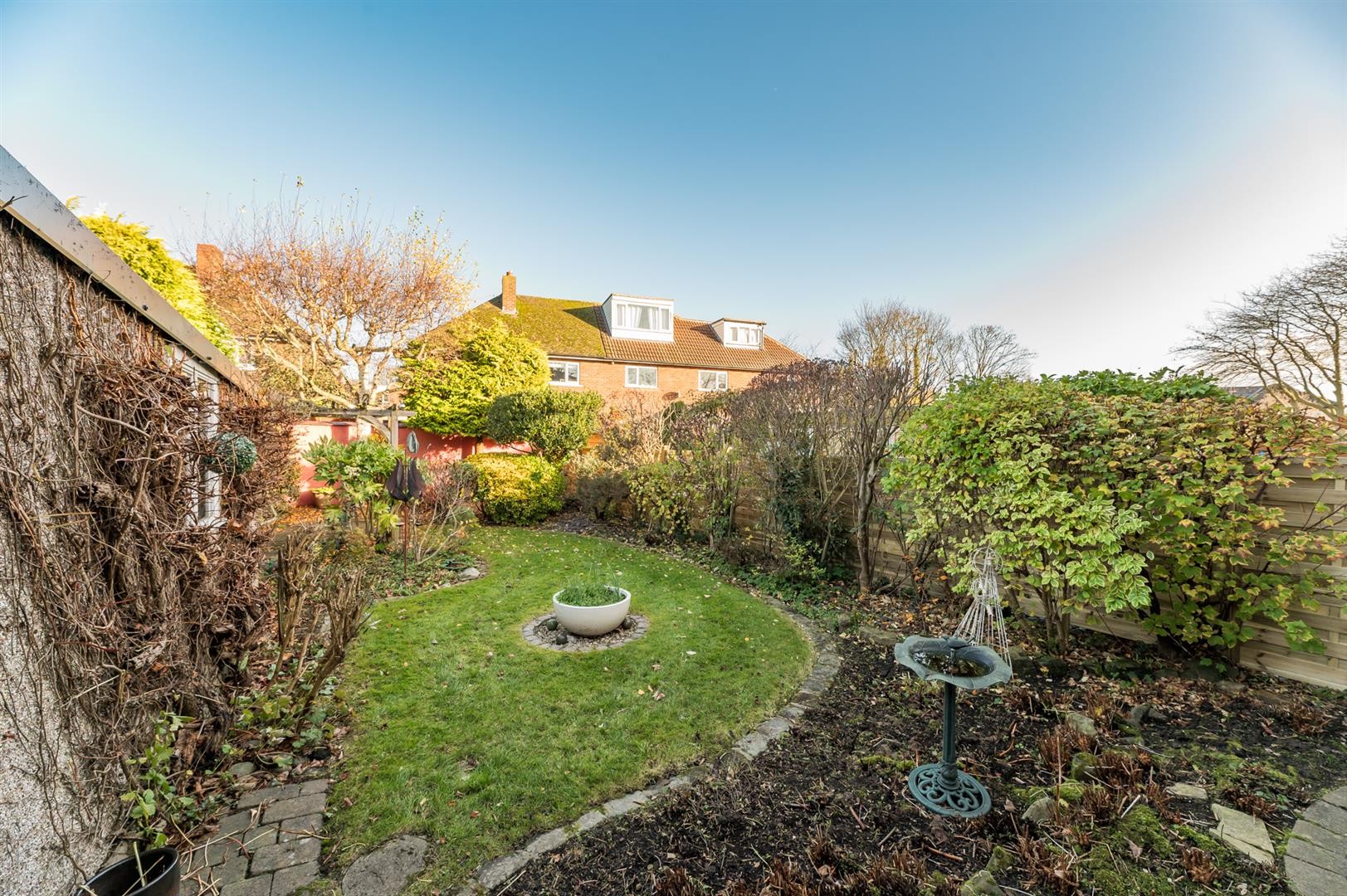 Weston Lane, Otley image 14