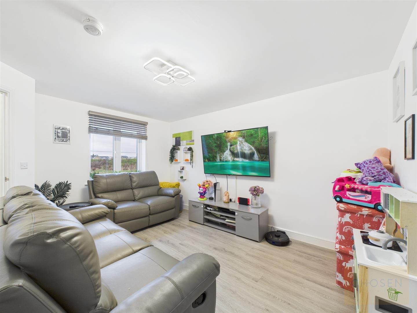 Challenger Road, Innsworth, Gloucester image 3