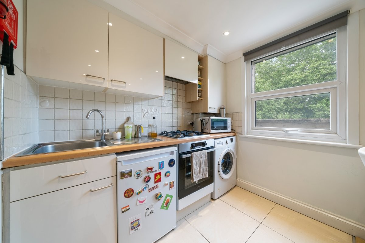 Hornsey road, Holloway image 4