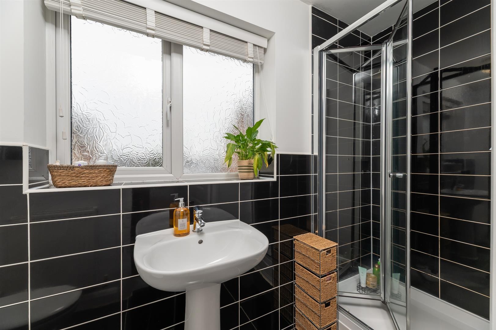 Thomas Drive, Guiseley image 21