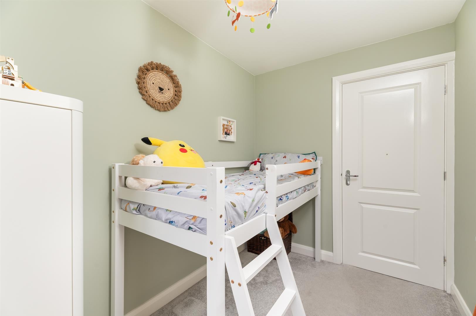 Thomas Drive, Guiseley image 23