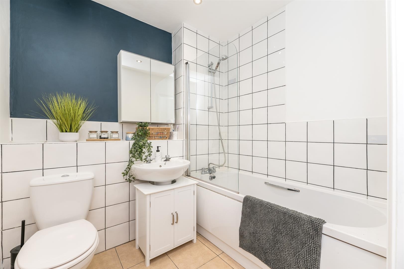 Escroft Court, Menston, image 13