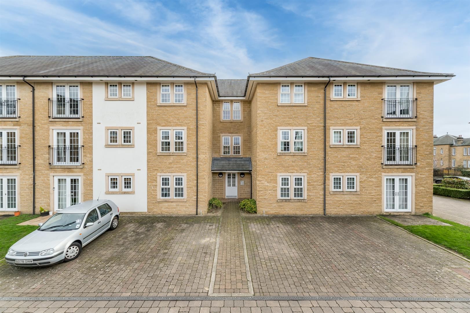 Escroft Court, Menston, image 15