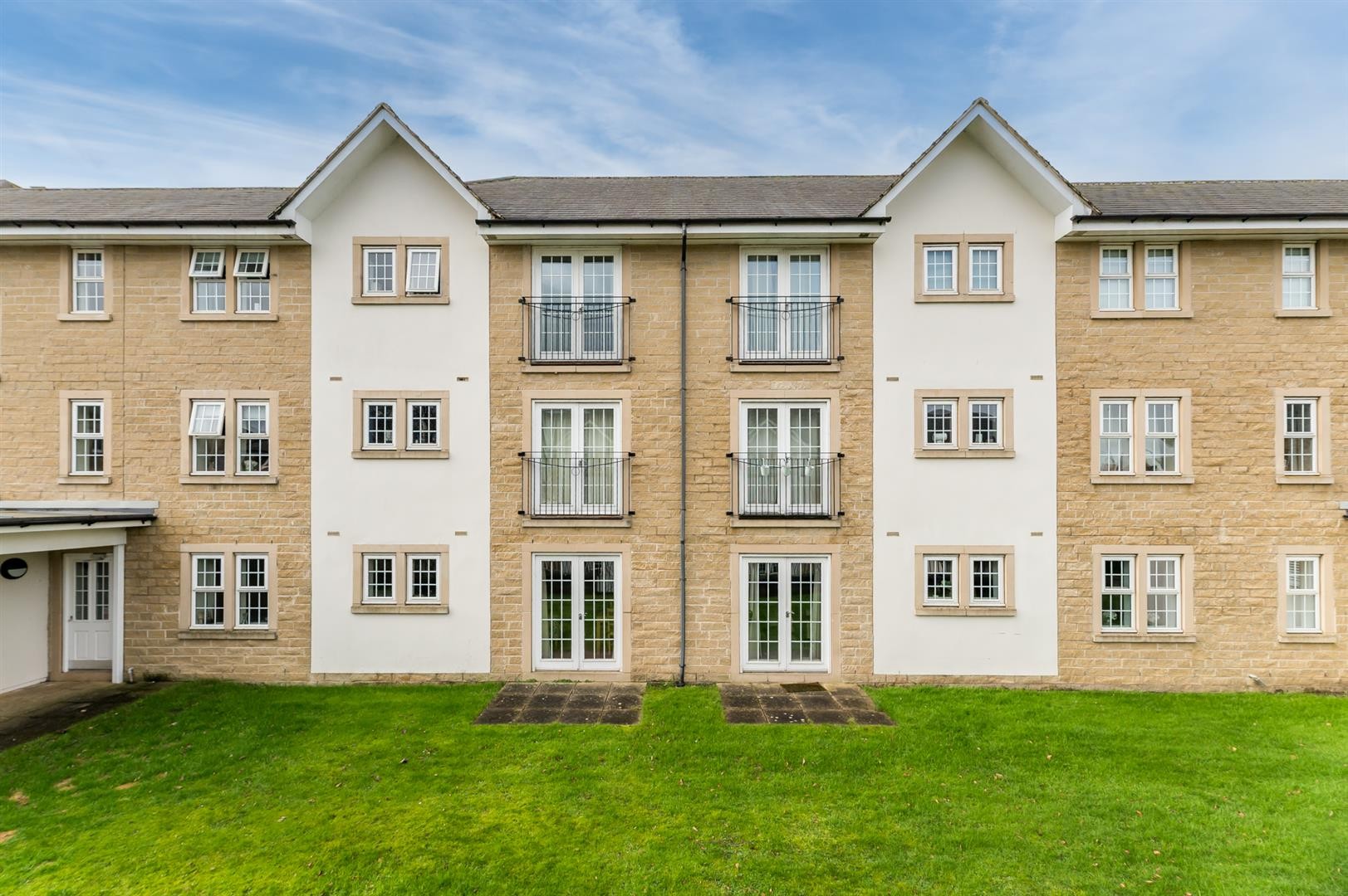 Escroft Court, Menston, image 16