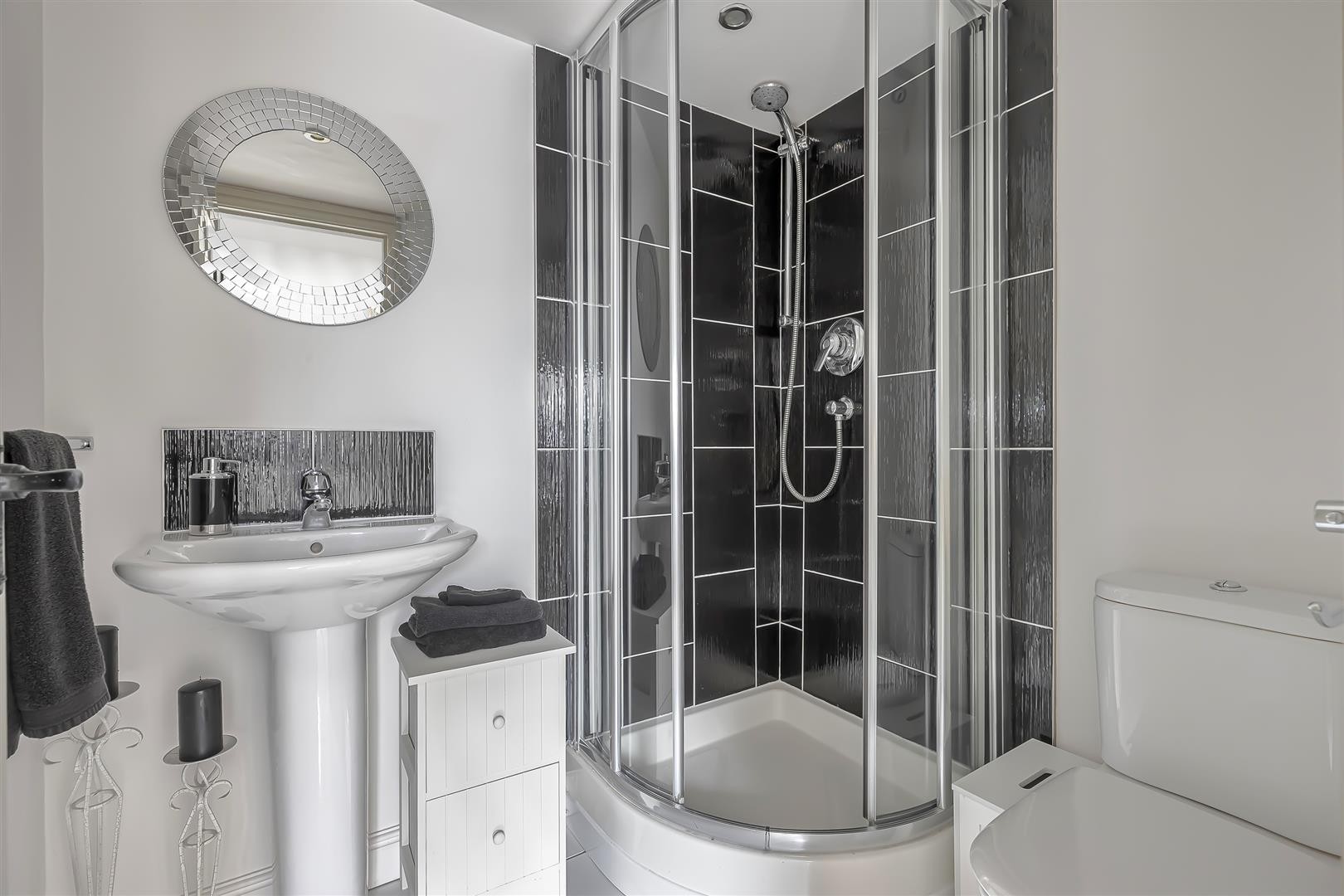 Home Farm Mews, Menston image 33