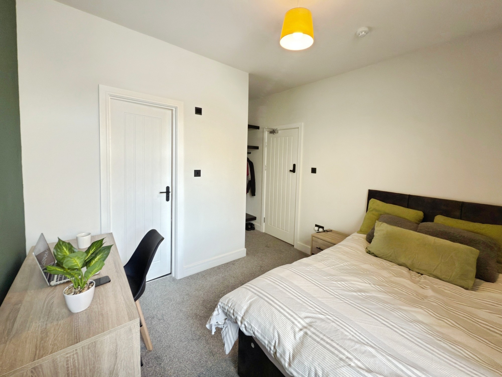 Park Road, Springfield, Wigan, WN6 image 1