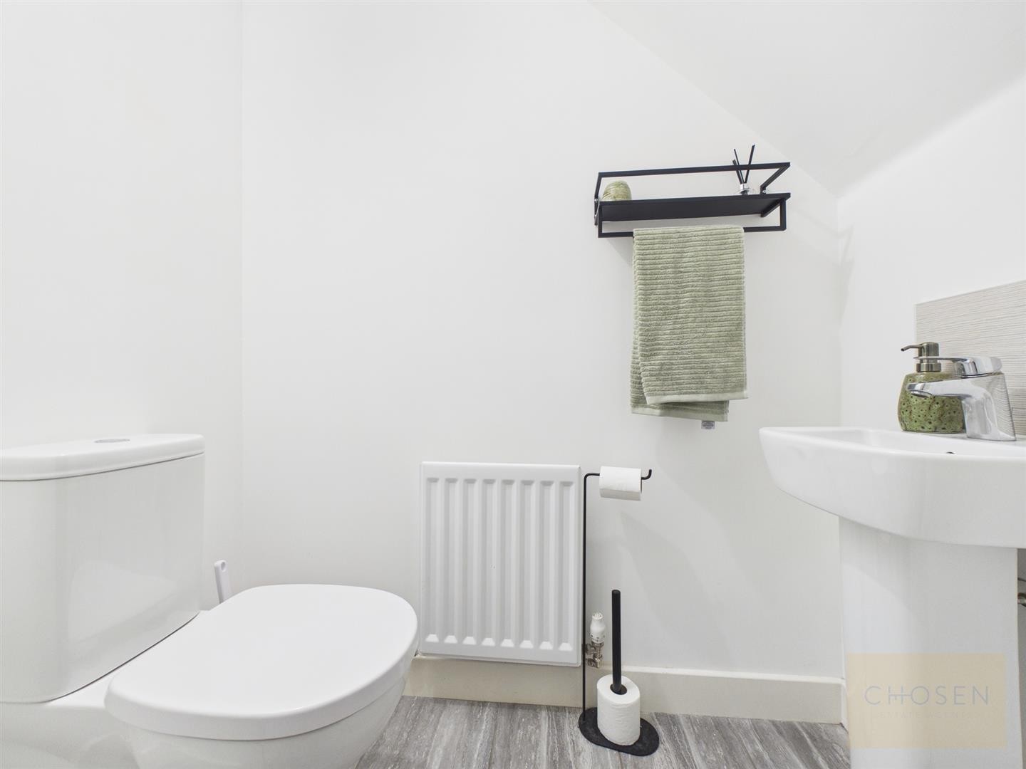 Springmead Avenue, Brockworth, Gloucester image 9