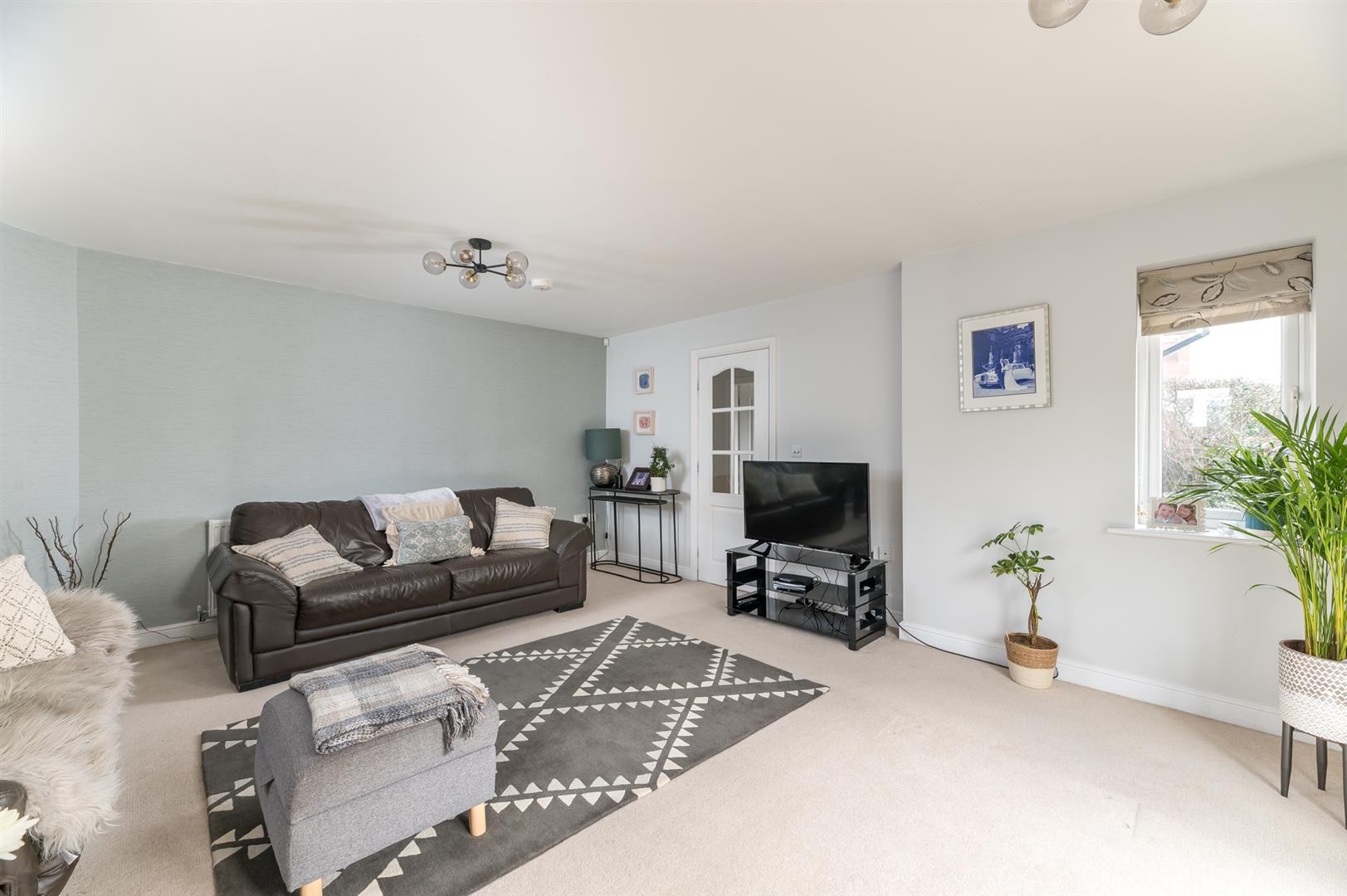 Hill Crescent, Burley In Wharfedale, Ilkley image 11