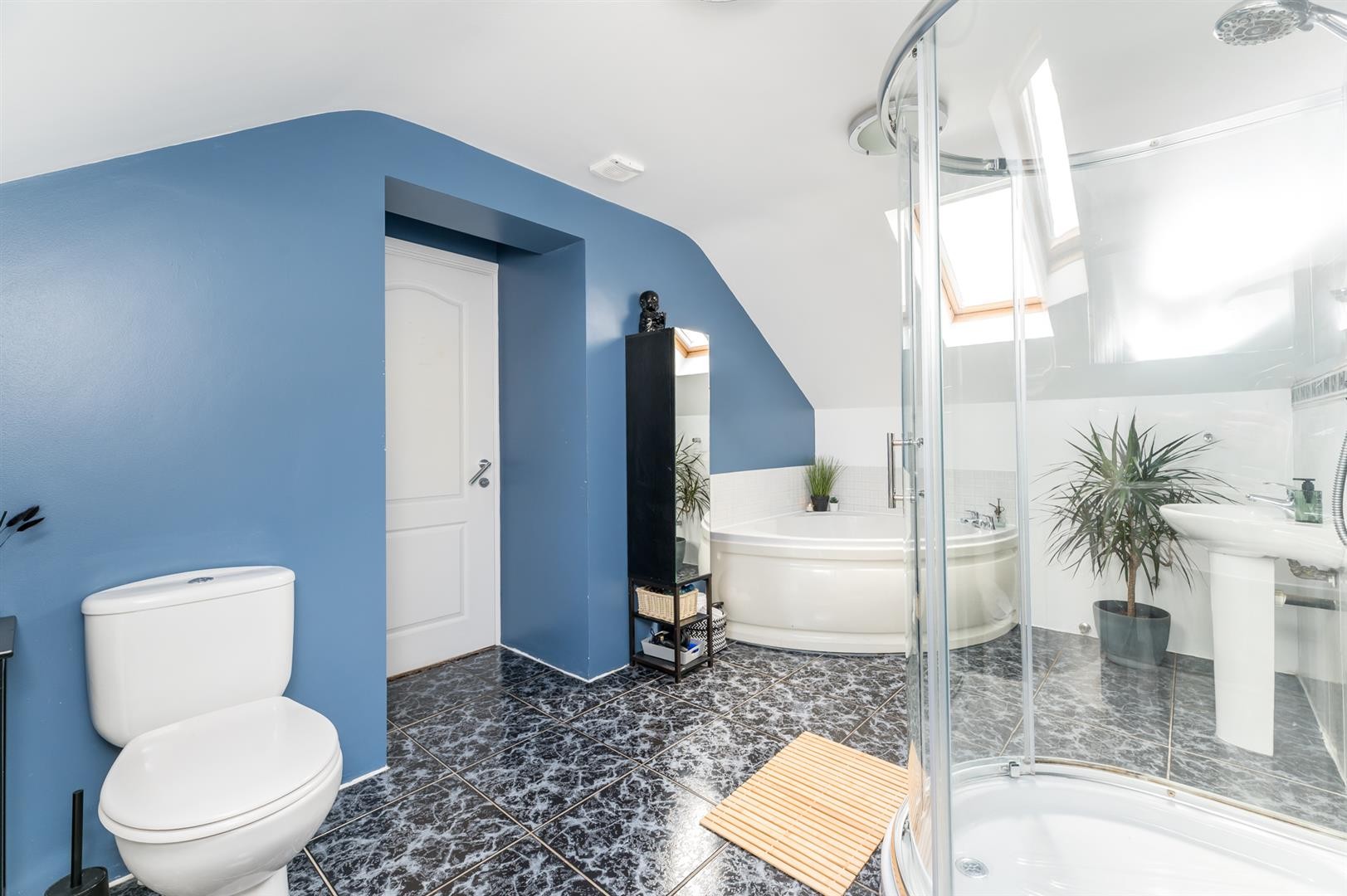 Hill Crescent, Burley In Wharfedale, Ilkley image 29