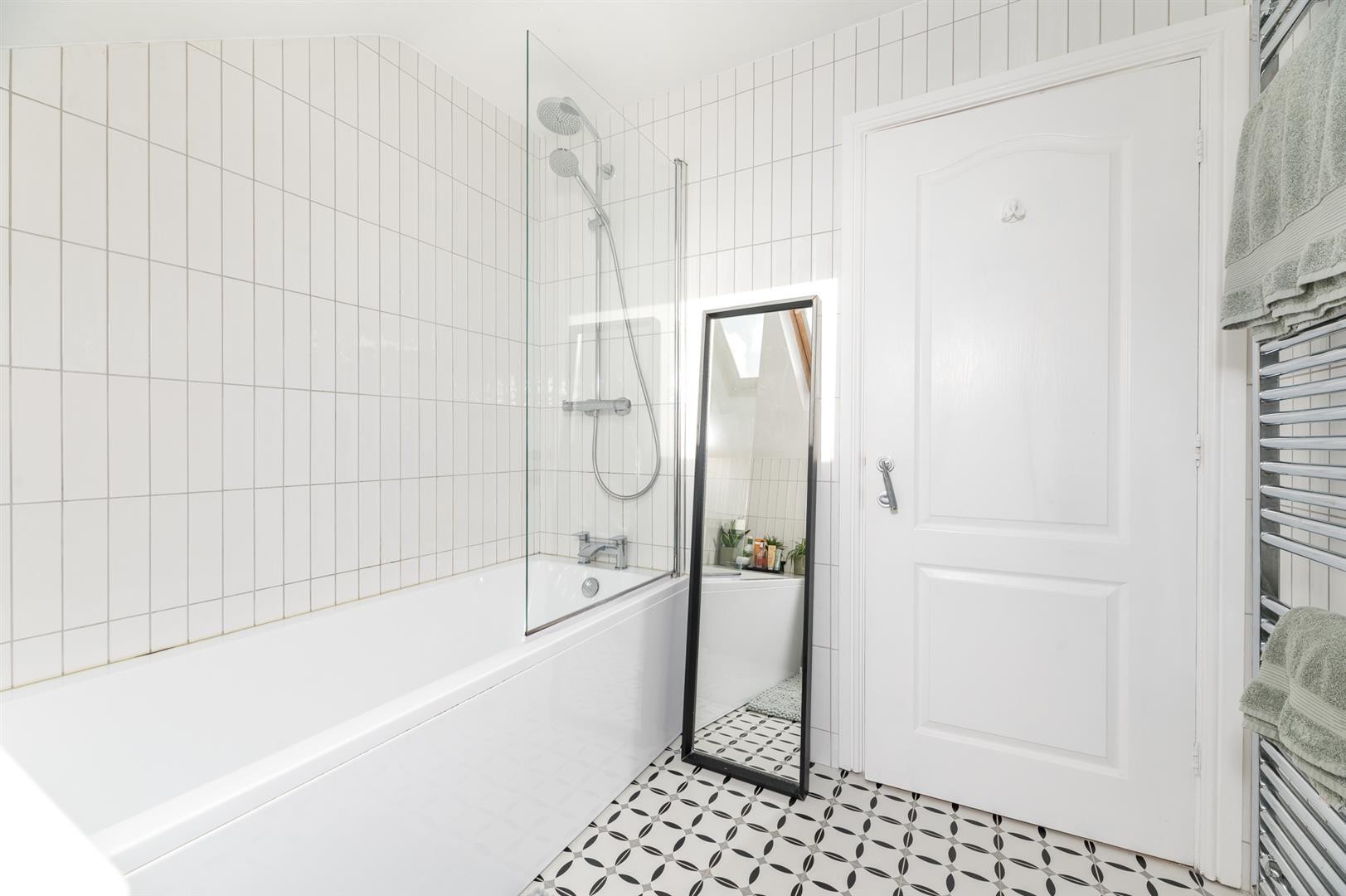 Hill Crescent, Burley In Wharfedale, Ilkley image 37