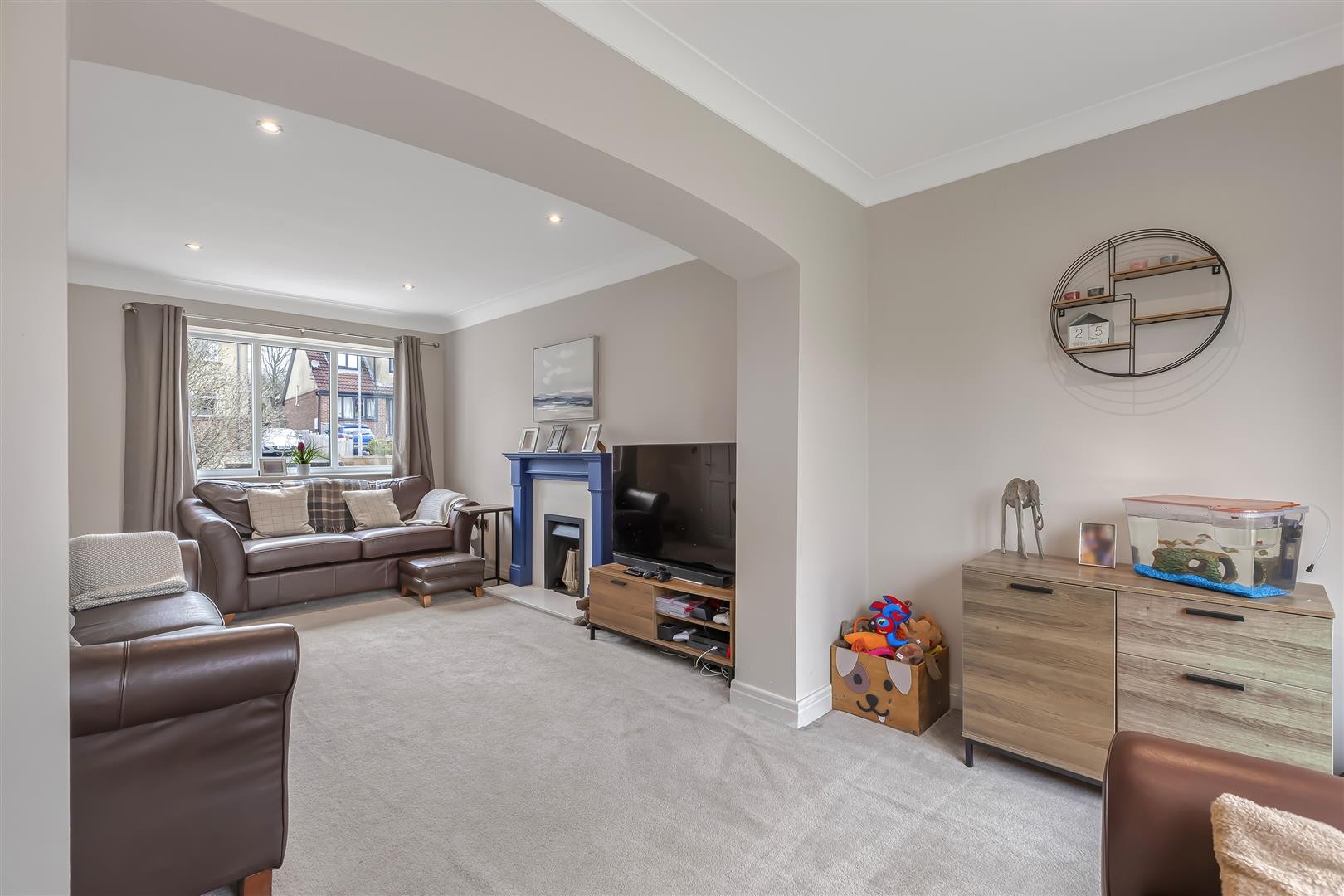 Shaw Lane Gardens, Guiseley image 15