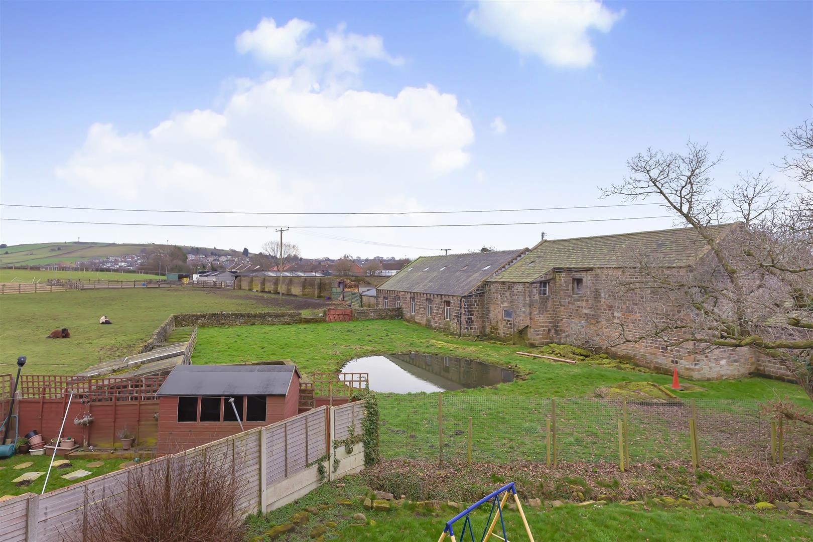 Shaw Lane Gardens, Guiseley image 27