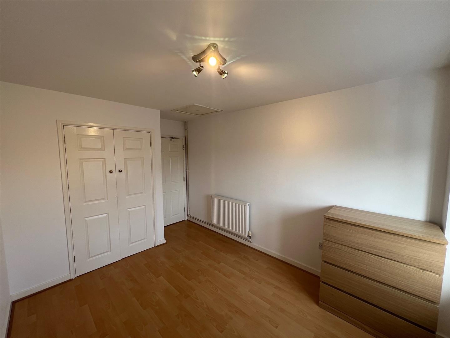 Orchard Avenue, Cheltenham image 5