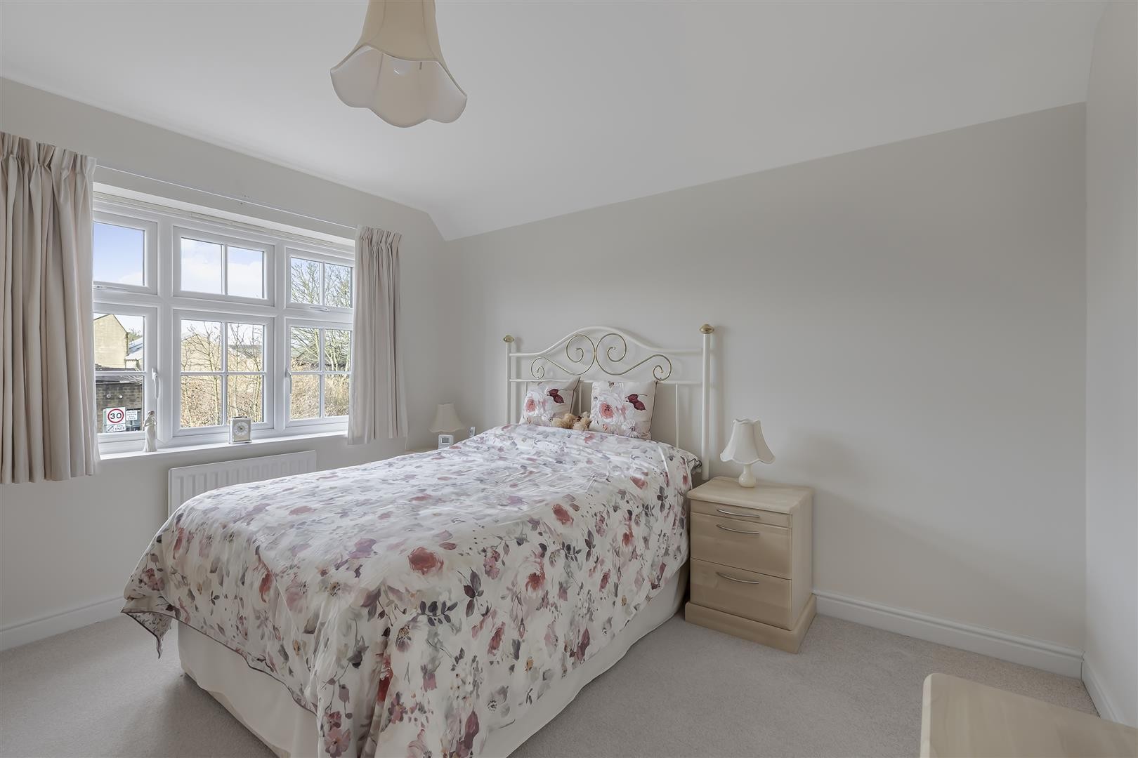 Branwell Avenue, Guiseley image 11