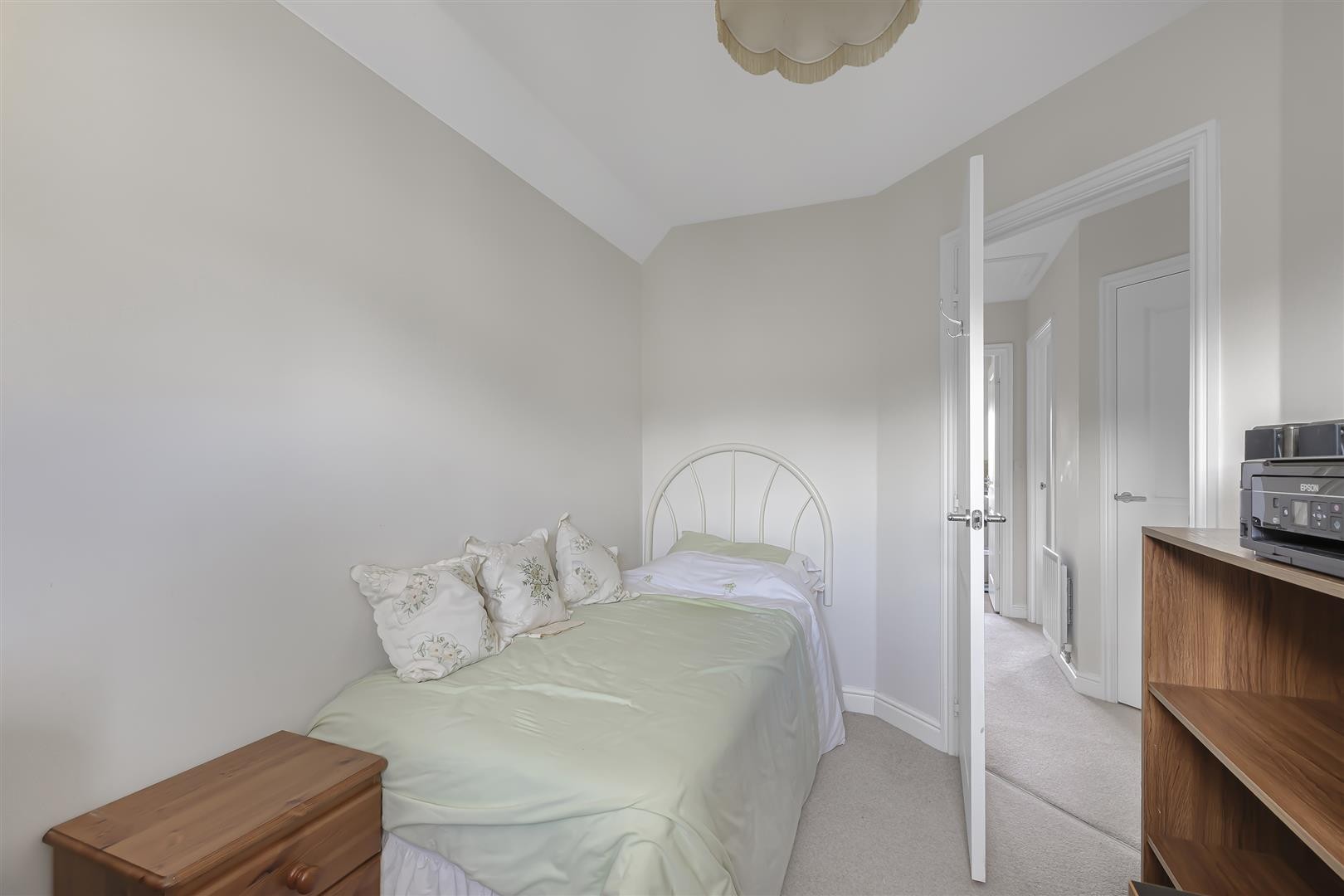 Branwell Avenue, Guiseley image 20