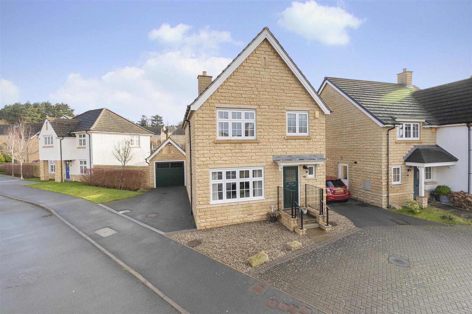 Branwell Avenue, Guiseley image 21