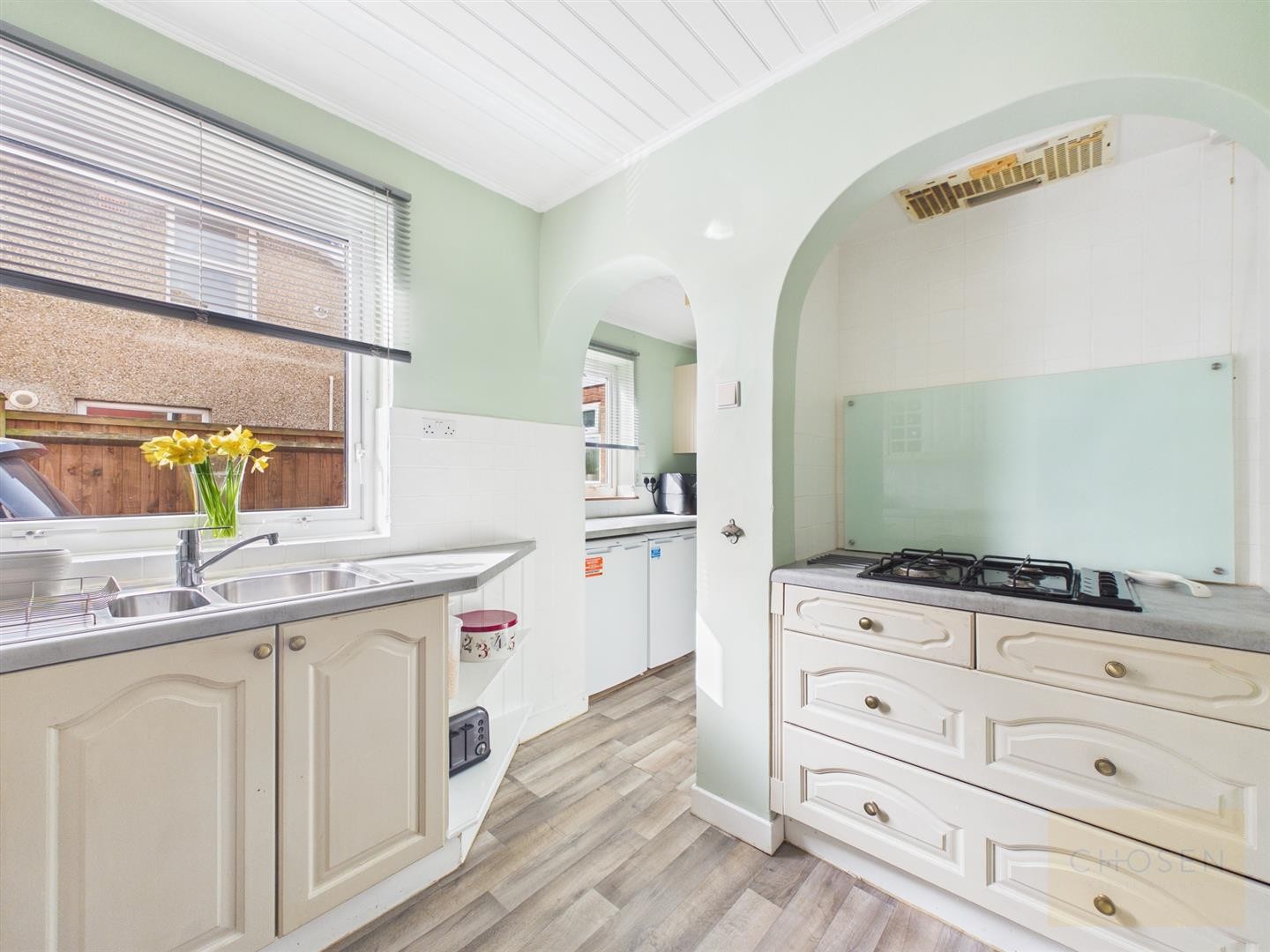 Parkside Drive, Churchdown, Gloucester image 12