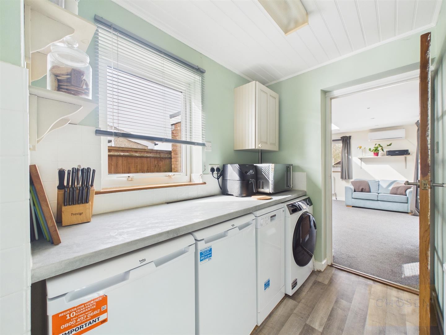 Parkside Drive, Churchdown, Gloucester image 13