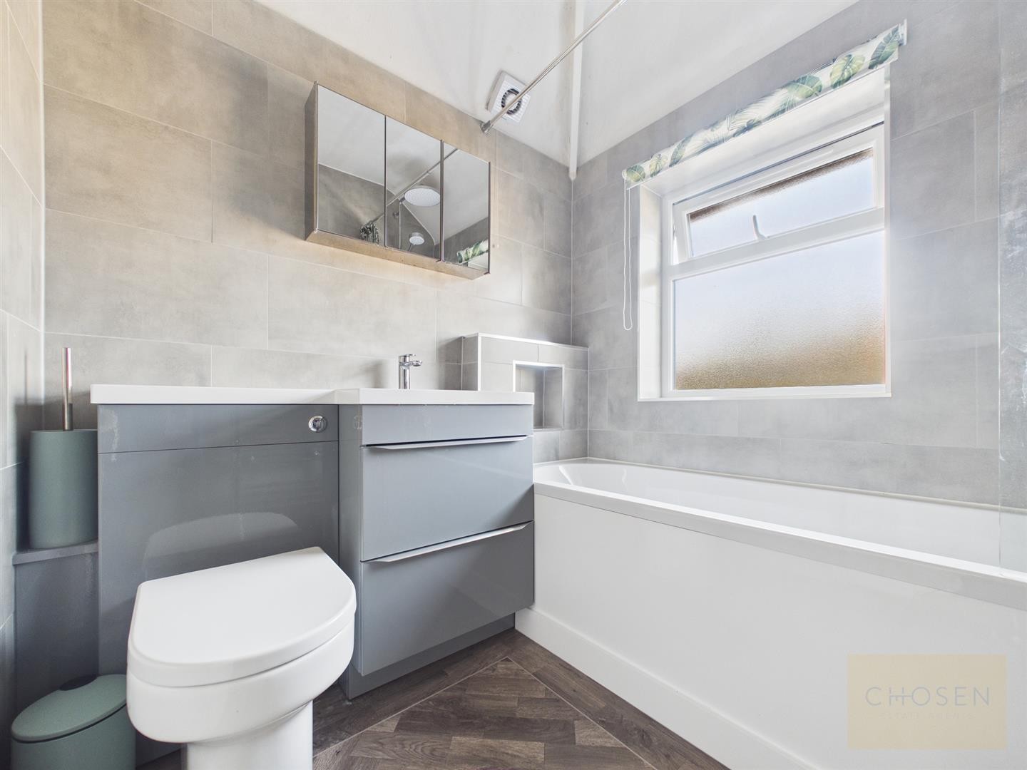 Parkside Drive, Churchdown, Gloucester image 18