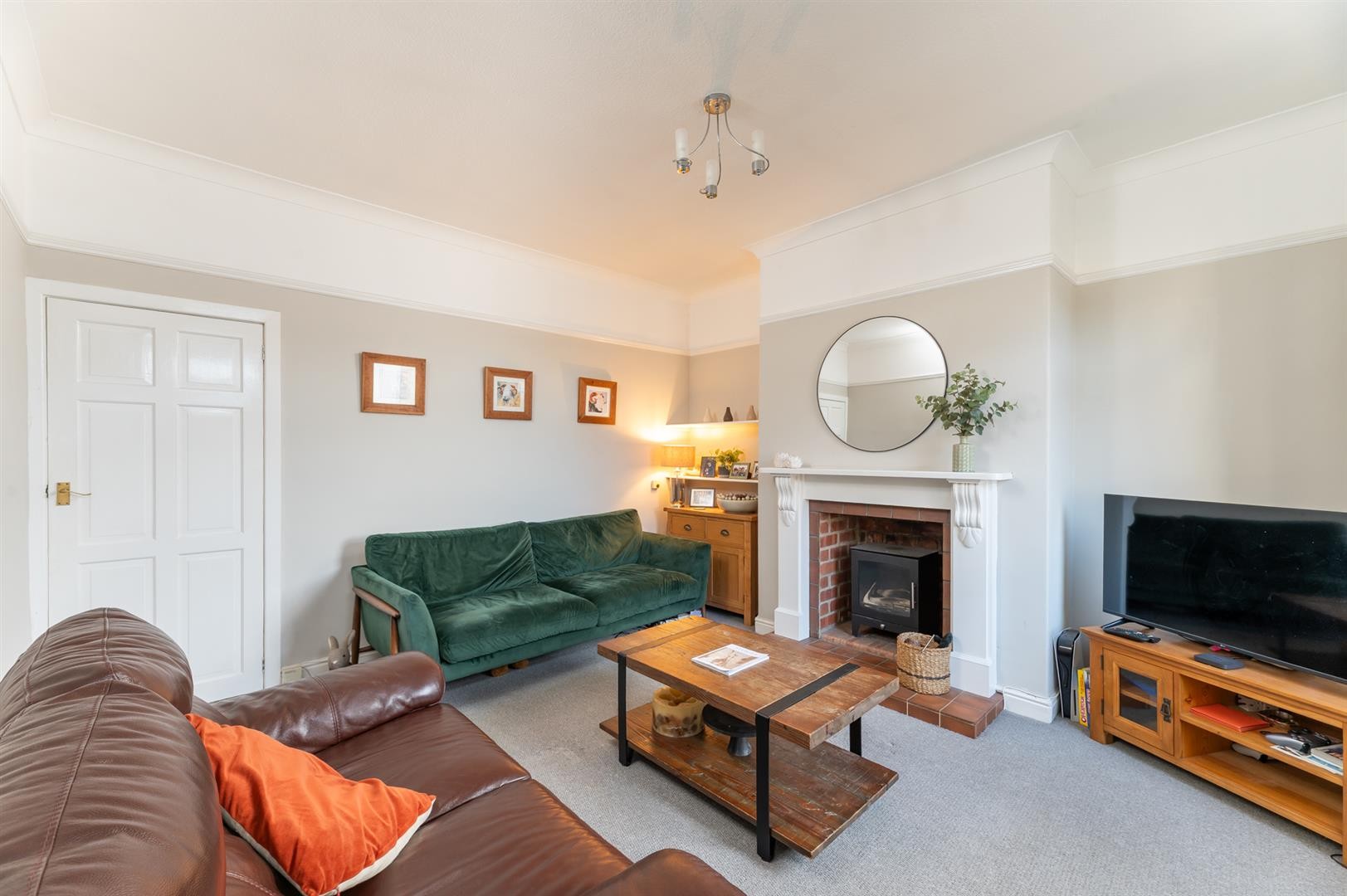 Ash Grove, Otley image 2