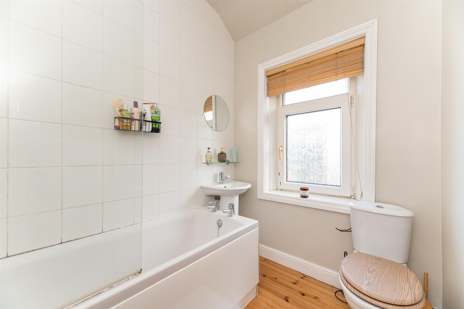 Ash Grove, Otley image 16