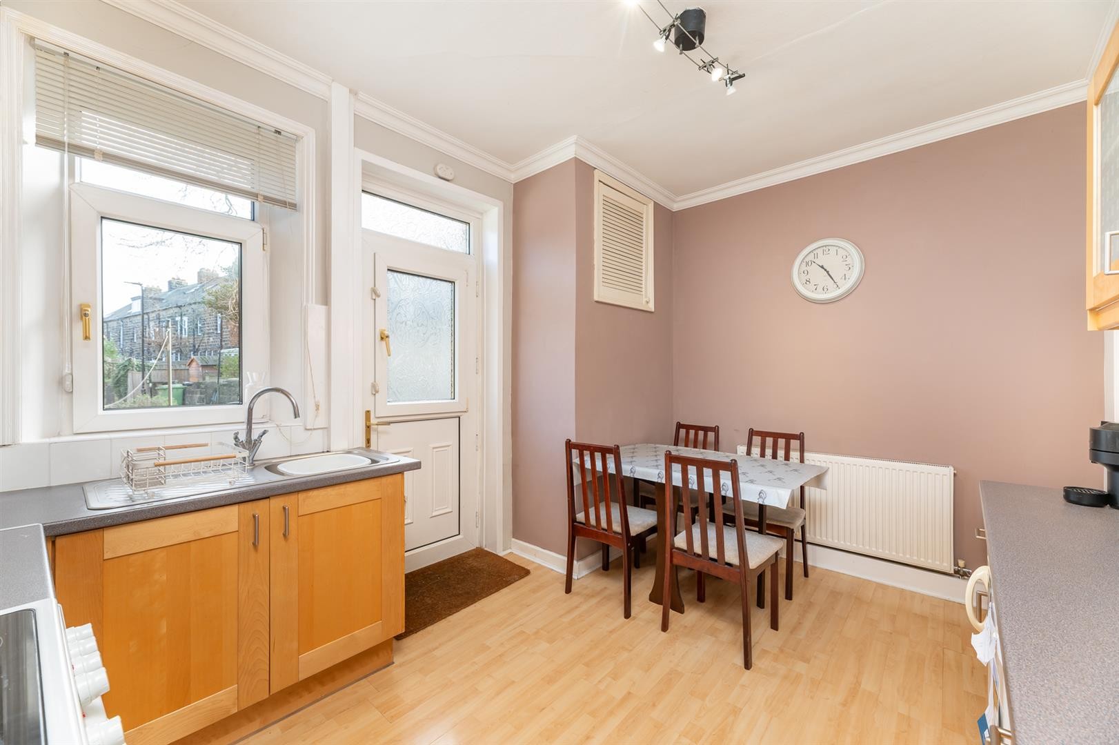 Ash Grove, Otley image 8