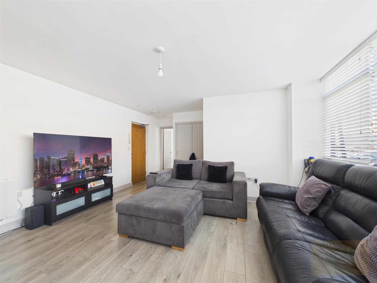 Three Cocks Lane, Gloucester image 4