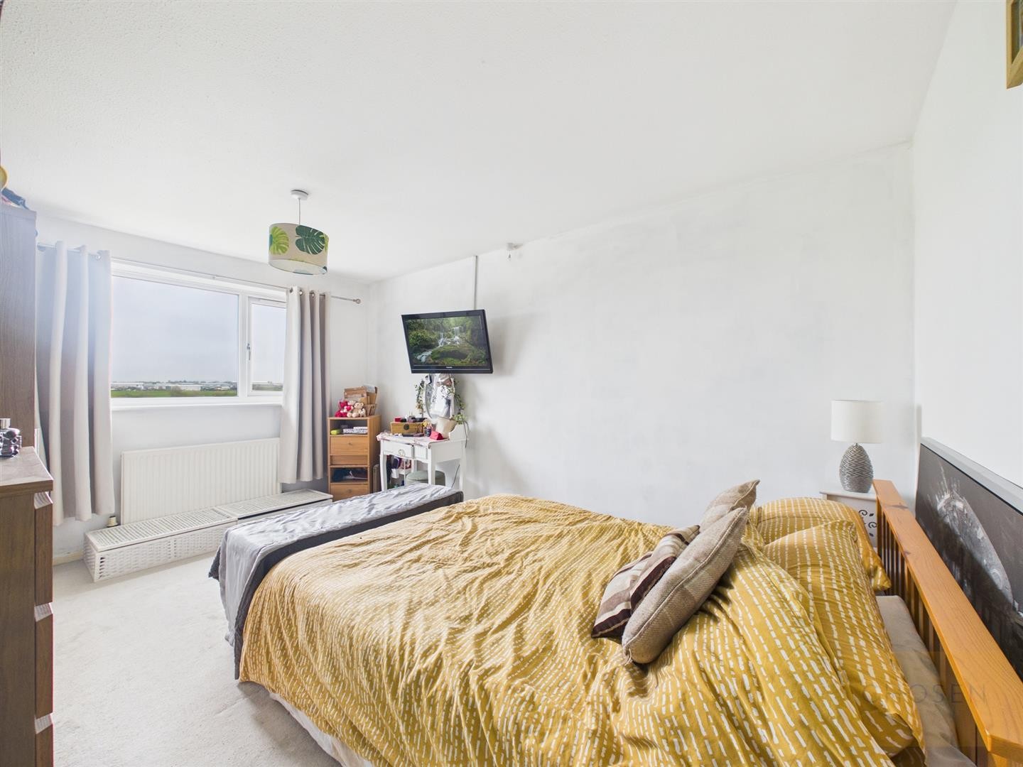 Westover Court, Churchdown image 9