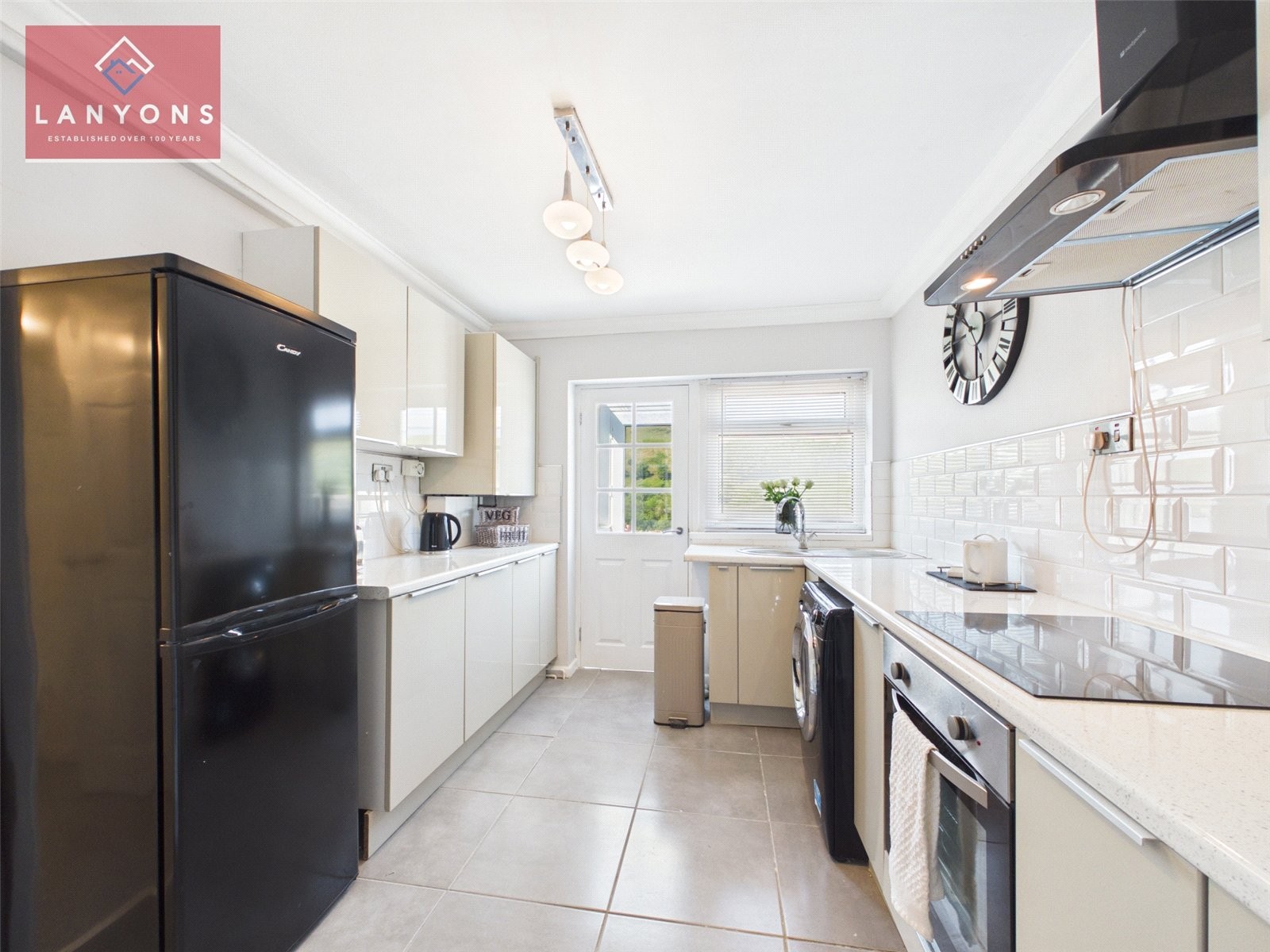 Sunnybank, Williamstown, Tonypandy image 4