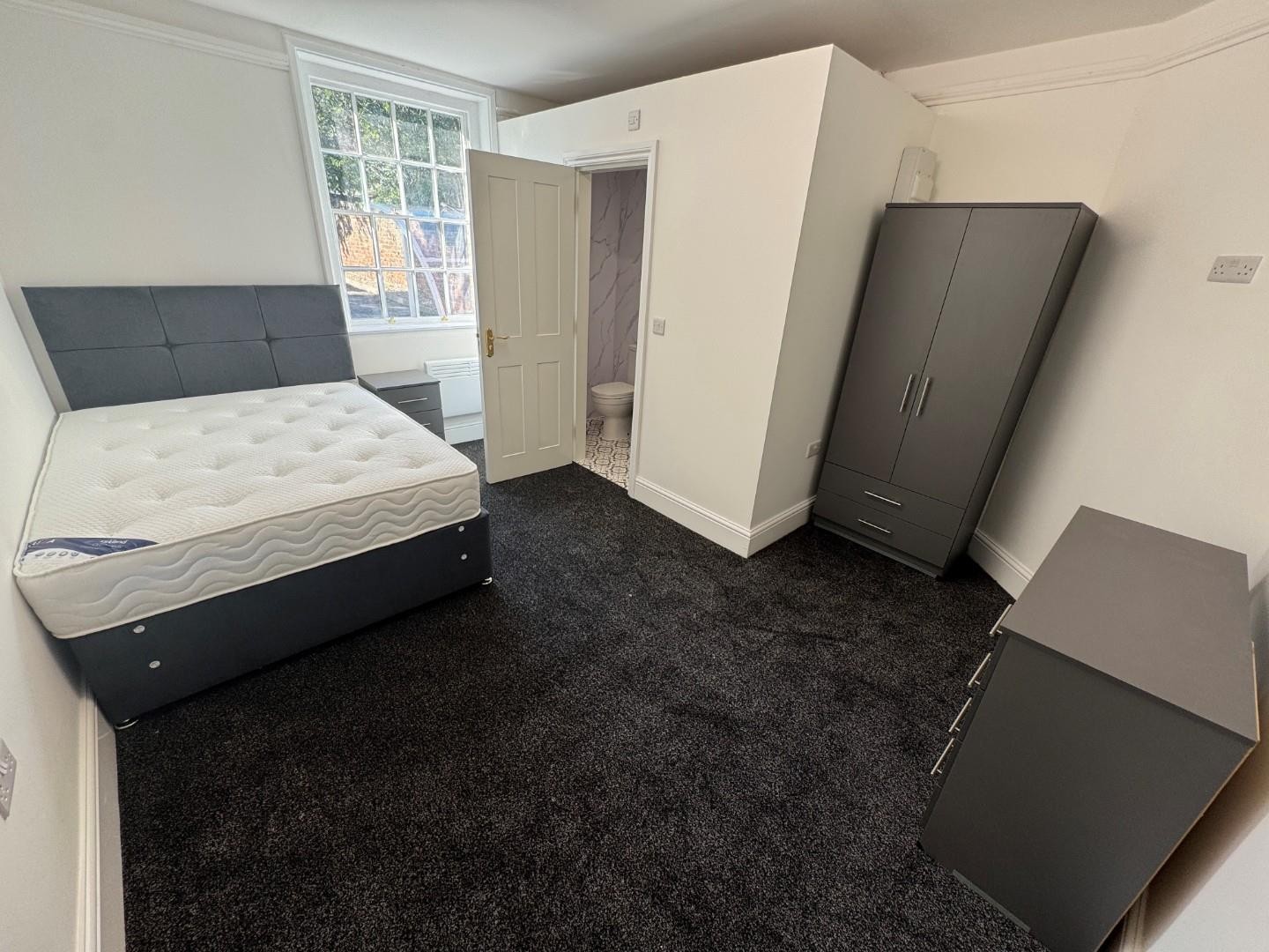 Room 9, Vernon Street, Derby image 1