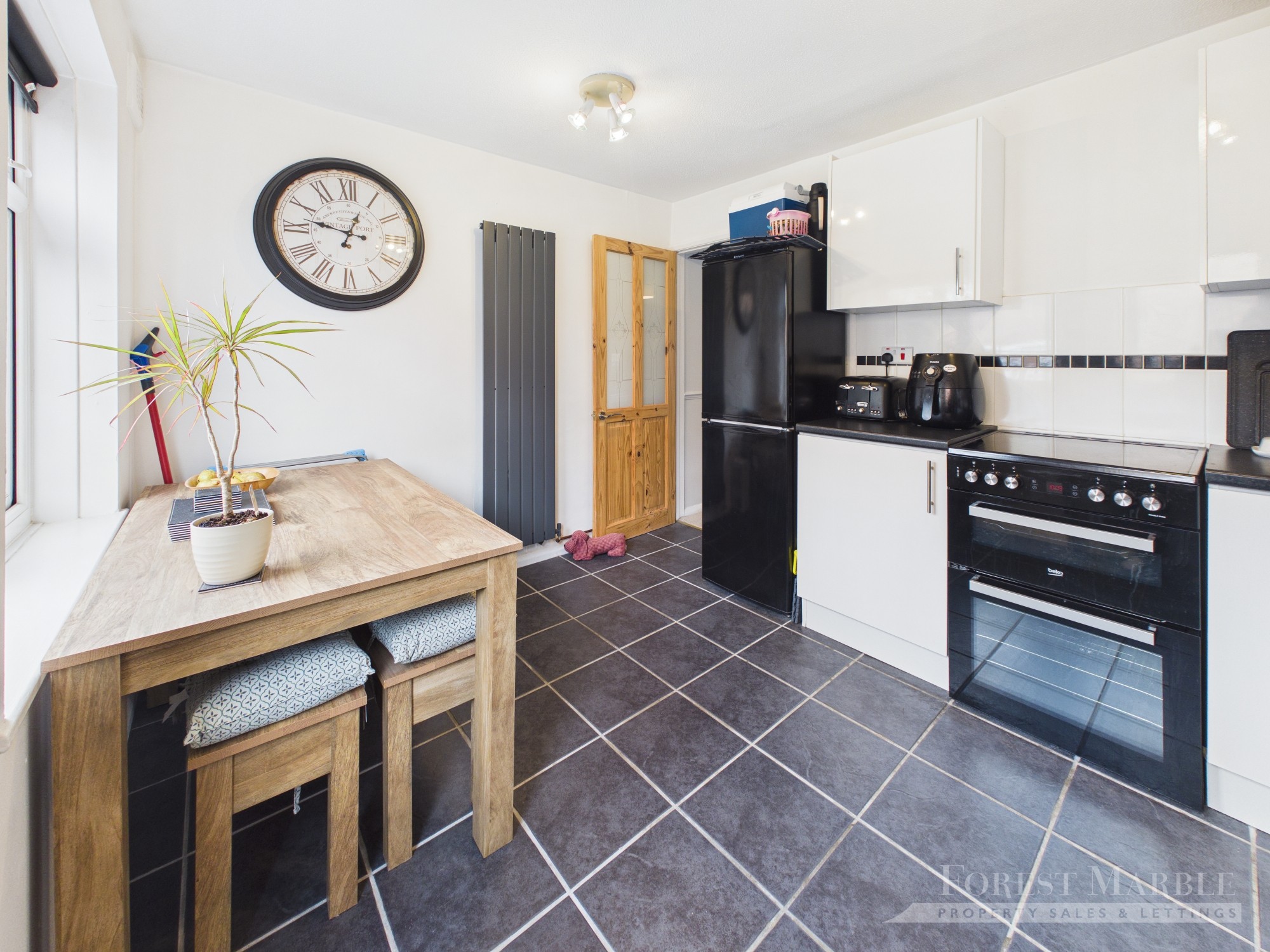24 Mulberry Court,, Frome,, BA11 2UF image 11