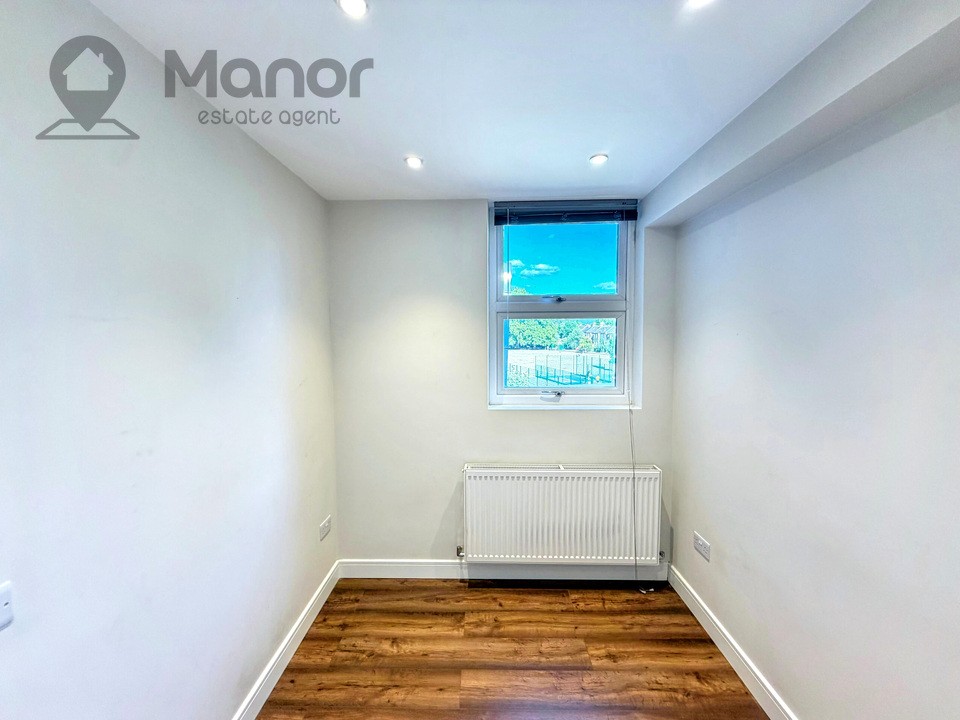 High Road Leyton, Leyton, E10 6DP image 8