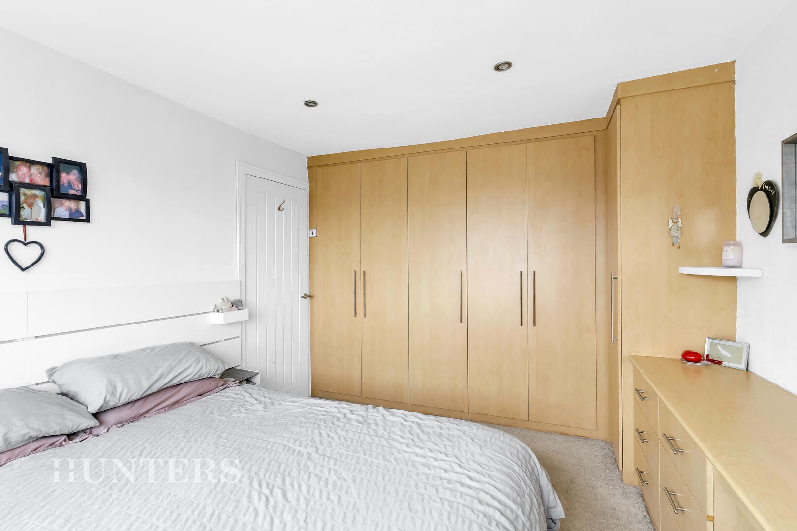 Shore Mount, Littleborough, OL15 8EW image 15