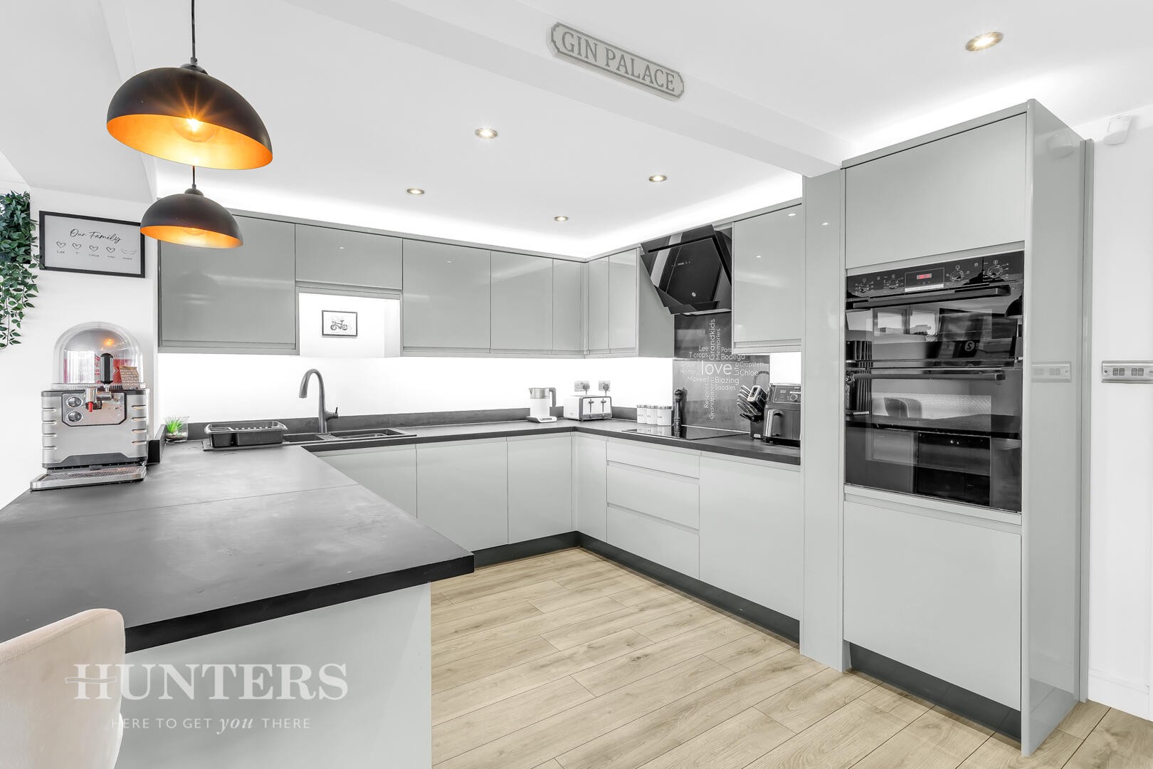 Shore Mount, Littleborough, OL15 8EW image 9