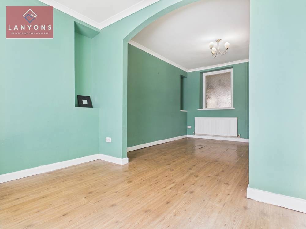 Brown Street, Ferndale, RCT image 3