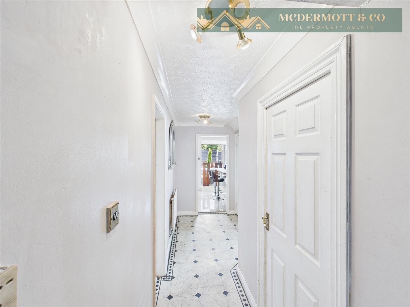 Lowcroft Crescent, Chadderton image 3