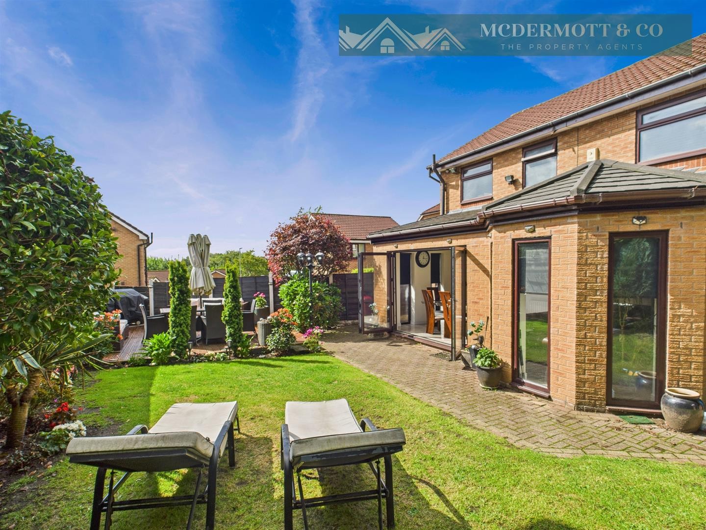Lowcroft Crescent, Chadderton image 24