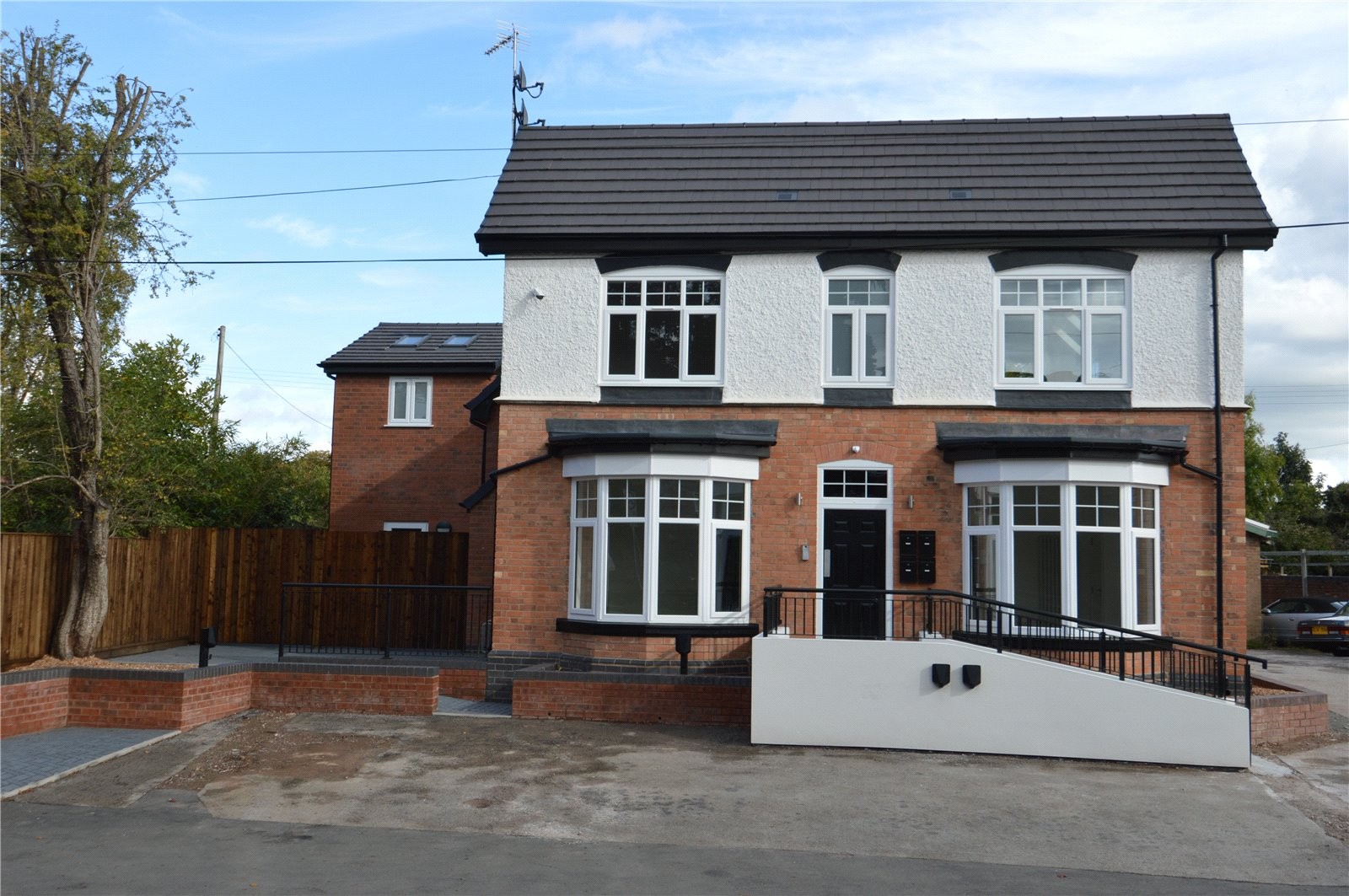 Birmingham Road, Alvechurch, Birmingham image 2