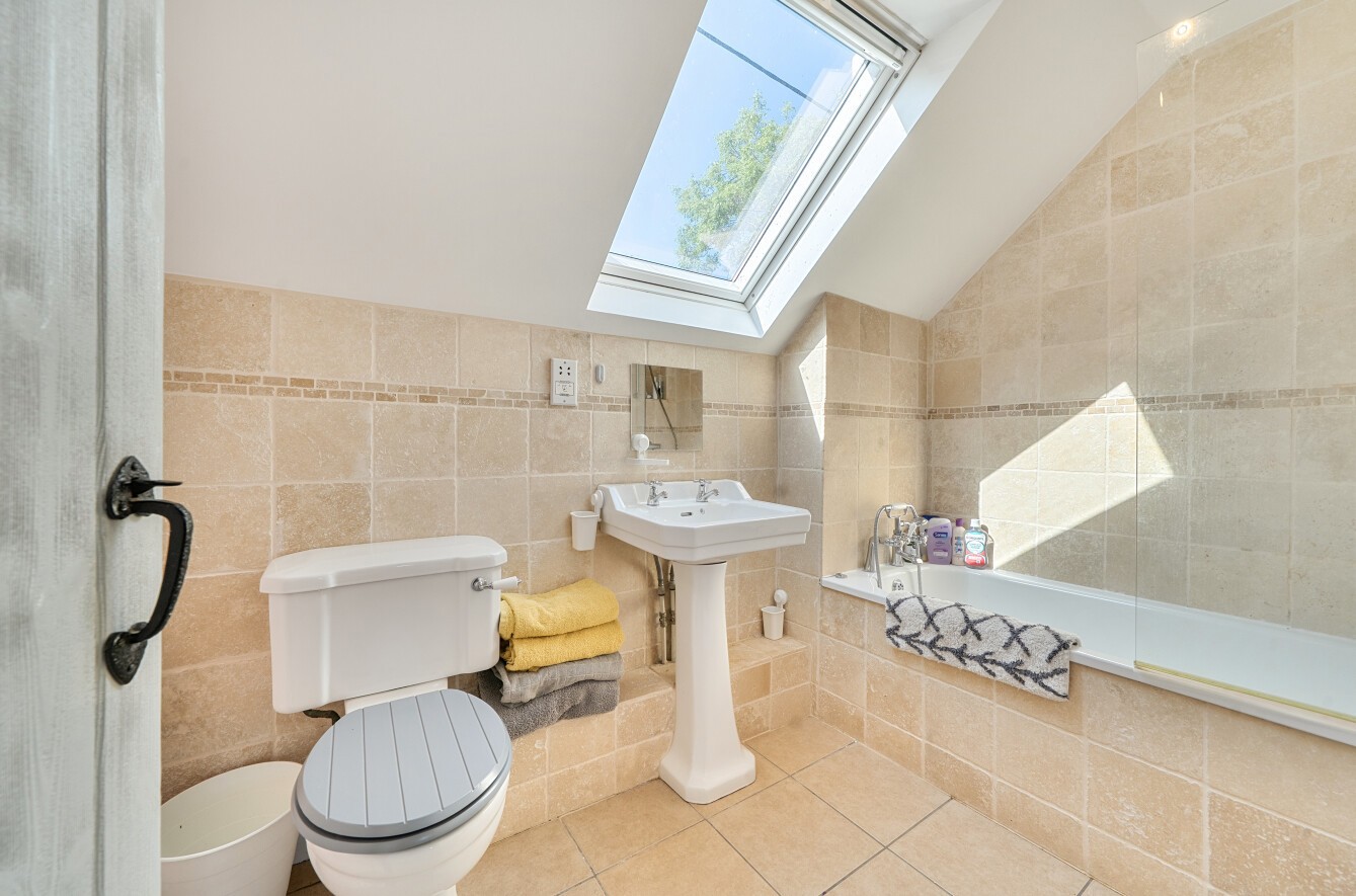 Holcombe Rogus, Wellington, Devon image 21