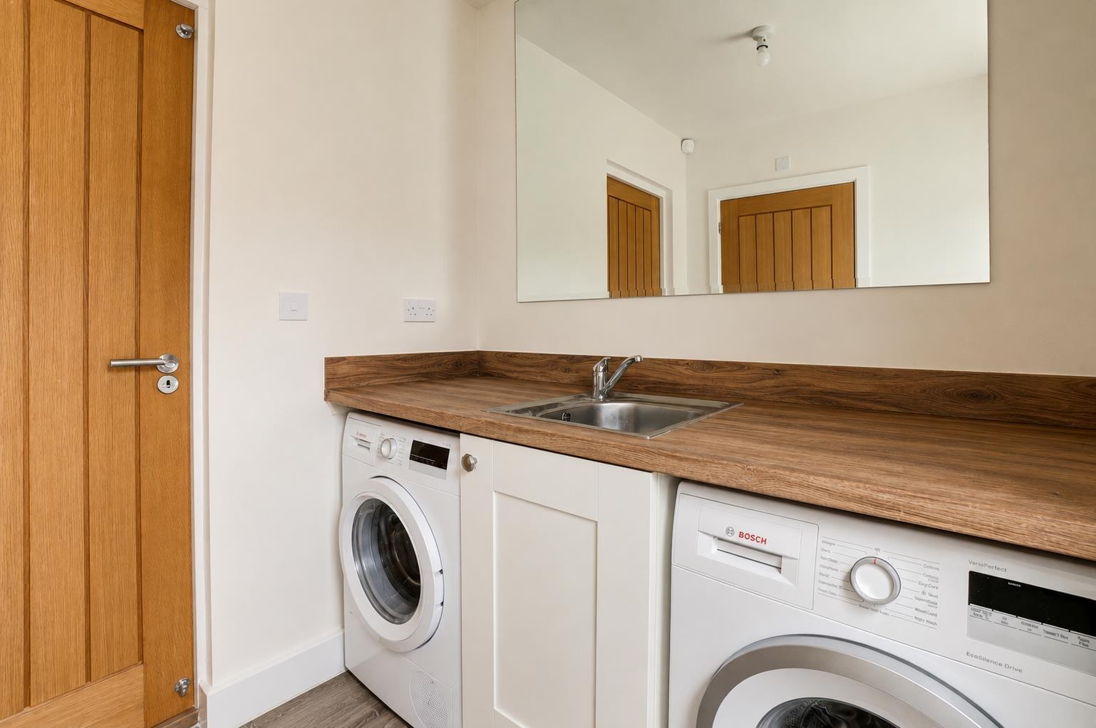 Lavinia Crescent, Edwalton, Nottingham image 9