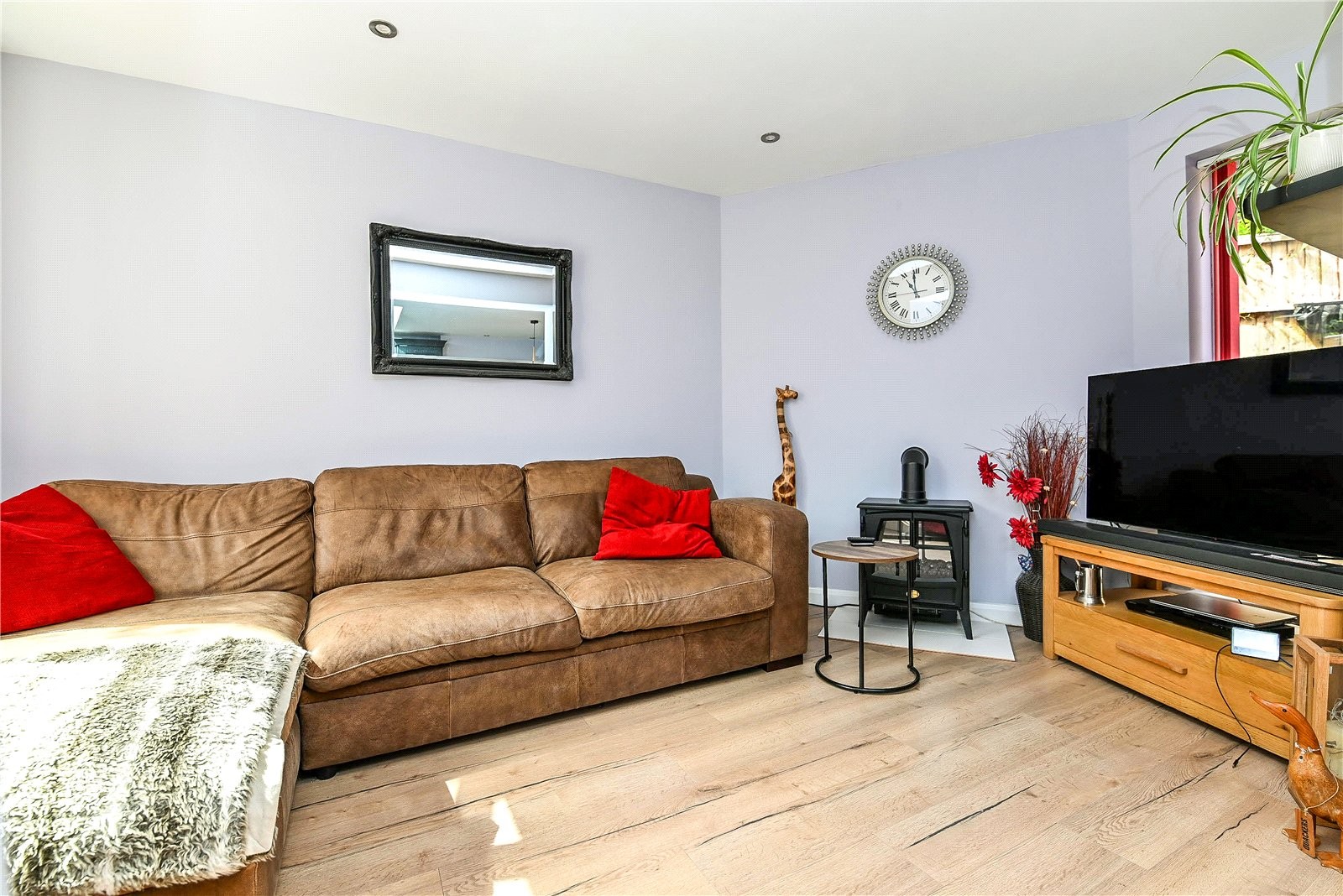 Highfield Close, Sway, Lymington image 5