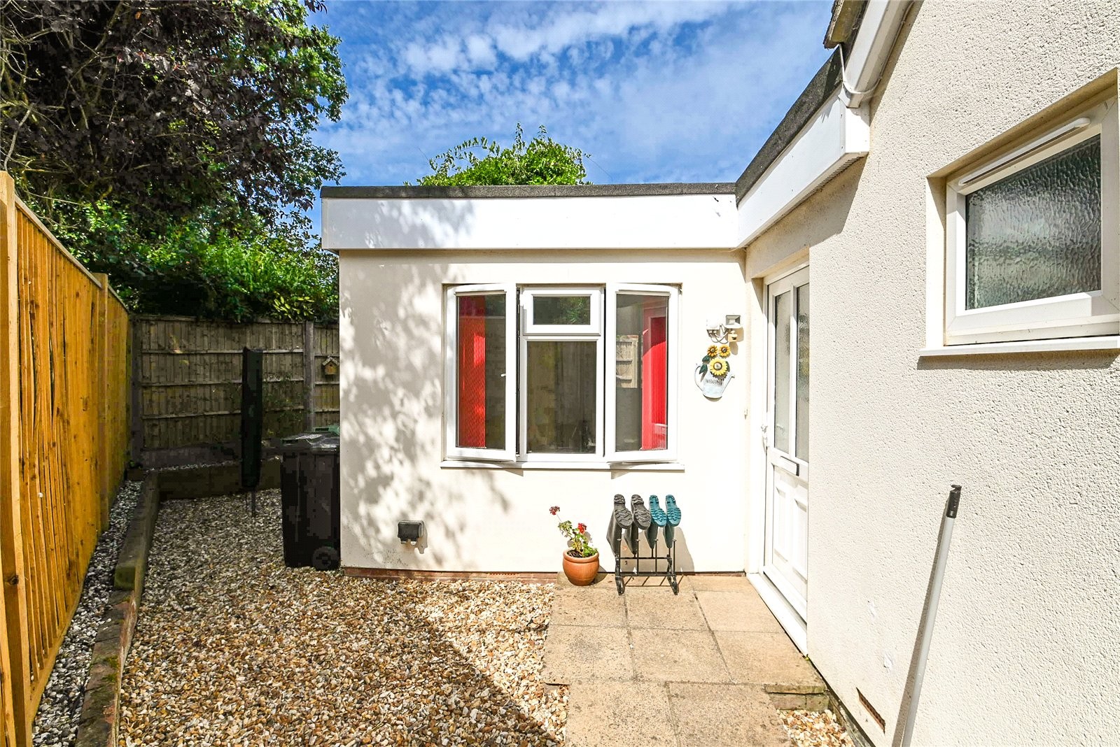 Highfield Close, Sway, Lymington image 9