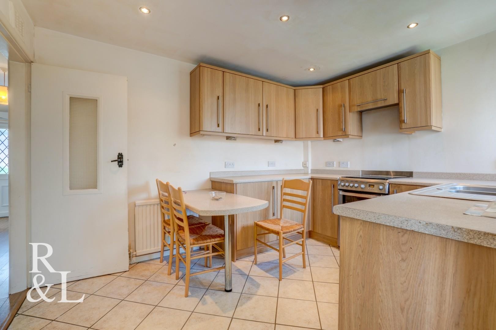 Rowena Drive, Ashby-De-La-Zouch image 12